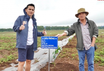 Bầu Đức đưa ra điều kiện để Kiatisak về dẫn dắt ĐT Thái Lan