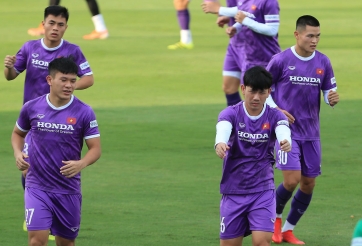 Trụ cột HAGL báo tin dữ cho HLV Park Hang Seo