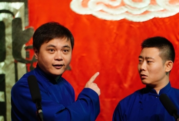 Diễn viên nổi tiếng Trung Quốc không tin đội nhà thắng được Việt Nam