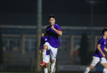 Đội trưởng U22 Việt Nam lập công, Hà Nội giành trọn 3 điểm