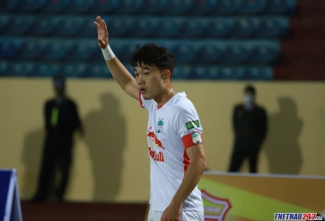 Đội trưởng HAGL 'gửi tâm thư' tới người hâm mộ sau thành tích bết bát