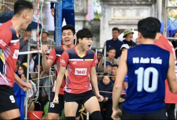 Bóng chuyền nam Biên Phòng oanh tạc các giải hội làng đầu năm Giáp Thìn