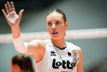 Đội trưởng ĐTQG nữ Bỉ Van Gestel từ giã sự nghiệp bóng chuyền ở tuổi 26