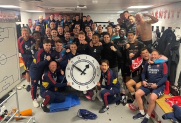 Arsenal gửi thông điệp độc đáo, hả hê đếm ngược thời gian vô địch