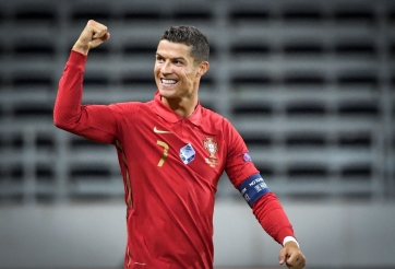 HLV Bồ Đào Nha tiết lộ lý do bất ngờ khiến Ronaldo vẫn được triệu tập lên ĐTQG