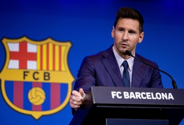 Barcelona khiến tất cả ngỡ ngàng với quyết định liên quan đến tương lai Messi