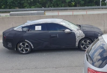 Kia K3 thế hệ mới lộ ảnh chạy thử với đèn pha kiểu EV9, dự kiến ra mắt cuối năm sau