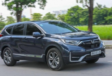 Hàng loạt mẫu ô tô bình dân giảm giá 'sập sàn' đến hàng trăm triệu đồng