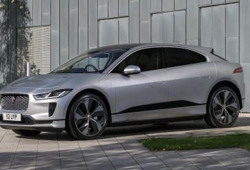 Hãng xe Anh bị kiện do pin xe điện đột nhiên bốc cháy