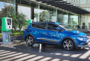 Bộ Tài chính bác bỏ kiến nghị trợ cấp 1.000 USD cho người mua ô tô điện