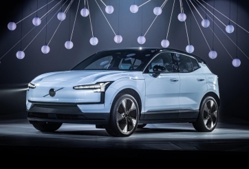 SUV điện hạng sang ngang cỡ VinFast VF e34 chào sân thị trường Đông Nam Á, giá quy đổi từ 1,07 tỷ đồng