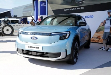 Cận cảnh Ford Explorer thuần điện, đối thủ cạnh tranh của VinFast VF7