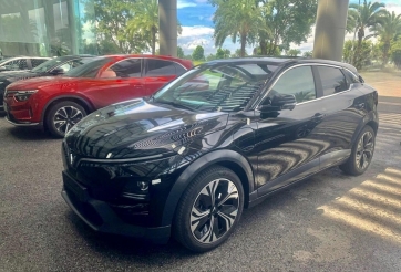 Lộ ảnh thực tế VinFast VF6 bản thương mại, sẵn sàng ra mắt khách Việt trong tháng này