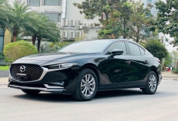 Ngỡ ngàng mức giá chào bán của Mazda3 'siêu lướt' chỉ sau 1 năm lăn bánh