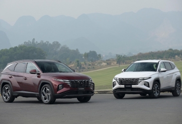 Hyundai Tucson, Santa Fe giảm giá sâu kỷ lục đến gần 200 triệu đồng