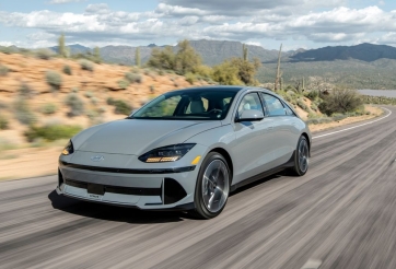 Những chiếc ô tô điện có tốc độ sạc nhanh nhất: Top 1 thuộc về xe Hyundai