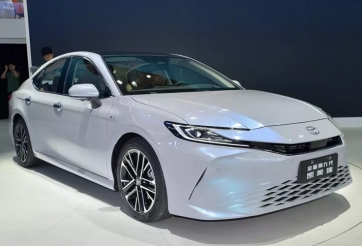 Toyota Camry thế hệ mới ra mắt thị trường 'sát vách': Tinh chỉnh thiết kế, trang bị động cơ hybrid