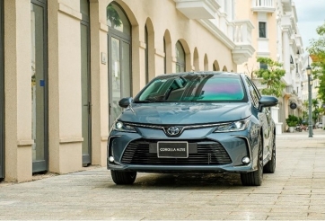 Loạt sedan hạng C đẩy mạnh giảm giá nhằm chạy đua doanh số dịp cuối năm