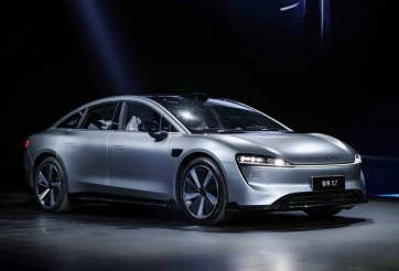 Sedan điện Luxeed S7 của Huawei ra mắt: Sạc 5 phút đi hơn 200 km, giá quy đổi từ hơn 850 triệu đồng