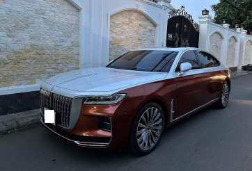 Chỉ sau 1 năm lăn bánh, sedan được ví như 'Rolls-Royce Trung Quốc' rớt giá đến hơn nửa tỷ đồng
