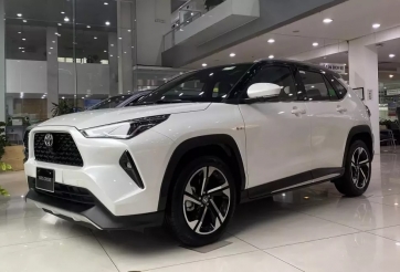 Toyota Yaris Cross giảm giá 'sập sàn' đến 140 triệu đồng tại đại lý