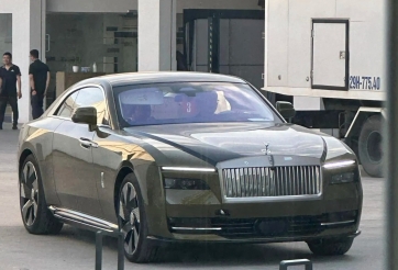 Xe siêu sang chạy điện Rolls-Royce Spectre lần đầu lộ diện tại Việt Nam