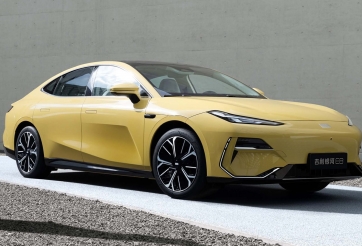 Sedan điện hạng sang của hãng xe vừa vào Việt Nam mở bán trước, giá quy đổi từ hơn 640 triệu đồng