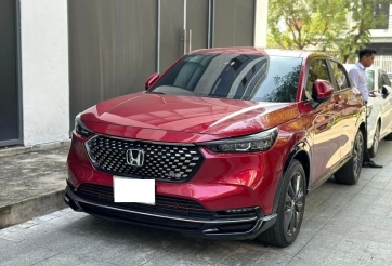 Lăn bánh 1 năm, Honda HR-V chạy lướt bán lại với mức giá khó tin