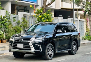 Sau 4 năm lăn bánh, Lexus LX 570 cũ chấp nhận bán 'lỗ' tới hơn 3 tỷ đồng