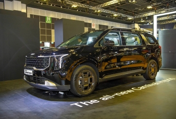 Chiêm ngưỡng ảnh thực tế của Kia Carnival Hybrid 2024, chờ ngày về Việt Nam