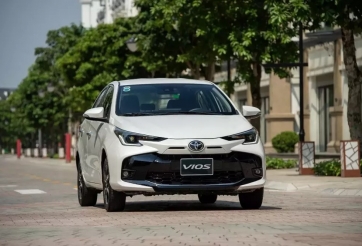 Toyota Vios thành công giành lại ngôi vương từ tay Hyundai Accent