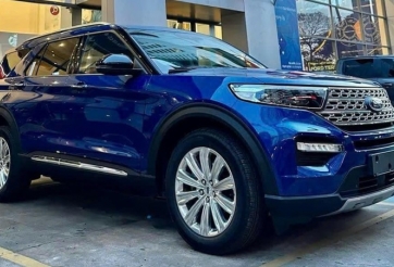 Xả hàng tồn kho, loạt xe đời 2022 được đại lý giảm giá 'đậm sâu'