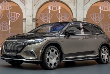 Mercedes-Benz Việt Nam sắp trình làng 3 mẫu xe mới, có cả dòng Maybach thuần điện