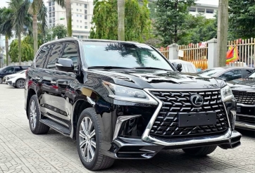 Ngỡ ngàng giá chào bán của Lexus LX 570 cũ sau 8 năm lăn bánh