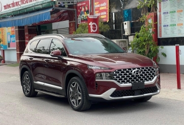 Sau 2 năm sử dụng, Hyundai Santa Fe 'lướt' được chủ nhân bán lại với giá khó tin