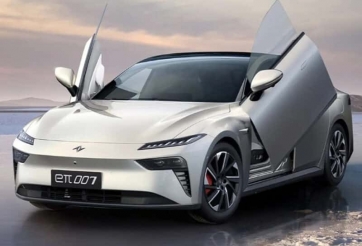 Sedan điện Dongfeng eπ 007 chốt lịch ra mắt, giá quy đổi từ 548 triệu đồng