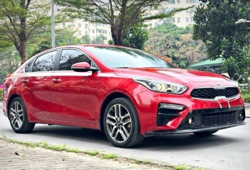 Sử dụng 3 năm, Kia Cerato cũ bán lại với giá ngang ngửa Hyundai Accent