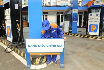 Giá xăng E5 RON 92 và dầu tiếp tục tăng, riêng RON 95 giảm... 10 đồng/lít