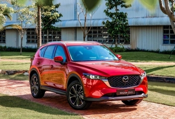 Dẫn đầu phân khúc, Mazda CX-5 vẫn được giảm giá niêm yết
