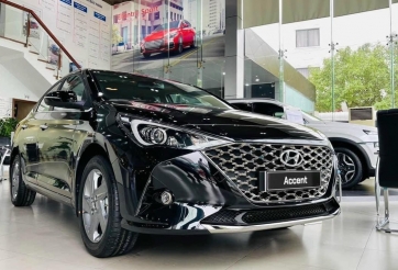 Hyundai Accent giảm giá 'sập sàn' tại đại lý, quyết giữ vững ngôi vương doanh số
