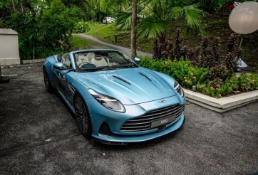 Siêu xe mui trần Aston Martin DB12 Volante cập bến Đông Nam Á, giá bán không hề rẻ