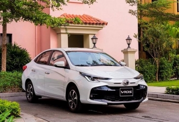 Toyota Vios đánh bật Honda City khỏi ngôi vương phân khúc sedan cỡ B