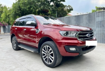 Lăn bánh 5 năm, Ford Everest cũ được chào bán với giá ngang một chiếc Mazda6 'đập hộp'