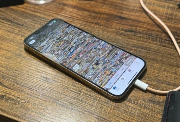 Lỗi cập nhật iOS 17.5: Ảnh đã xóa cách đây nhiều năm bất ngờ 'đội mồ sống dậy'