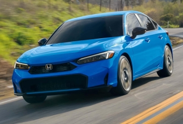 Honda Civic Hybrid 2025 trình làng: Mạnh 200 mã lực, 'ăn xăng' gần 5,6 lít/100 km