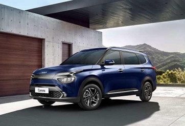 Khác Việt Nam, MPV cỡ nhỏ Kia Carens bán 'đắt như tôm tươi' tại thị trường tỷ dân này