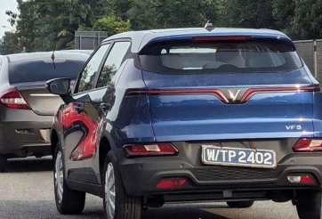 VinFast VF 5 lộ diện trên đường phố Malaysia, giá quy đổi dự kiến khó thấp hơn 540 triệu đồng