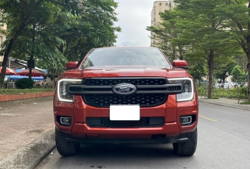 Lăn bánh chưa đầy 1 năm, Ford Ranger 2023 'siêu lướt' bán lại với giá khó tin