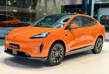 Xe điện Aion Hyper HT nhận đặt cọc tại Việt Nam: Cửa cánh chim, tầm vận hành lên tới 770 km