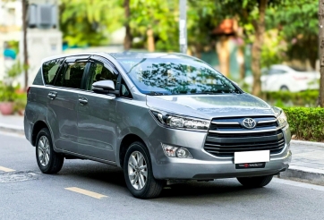 MPV 7 chỗ Toyota Innova 2016 bán lại với giá khó tin sau 8 năm lăn bánh